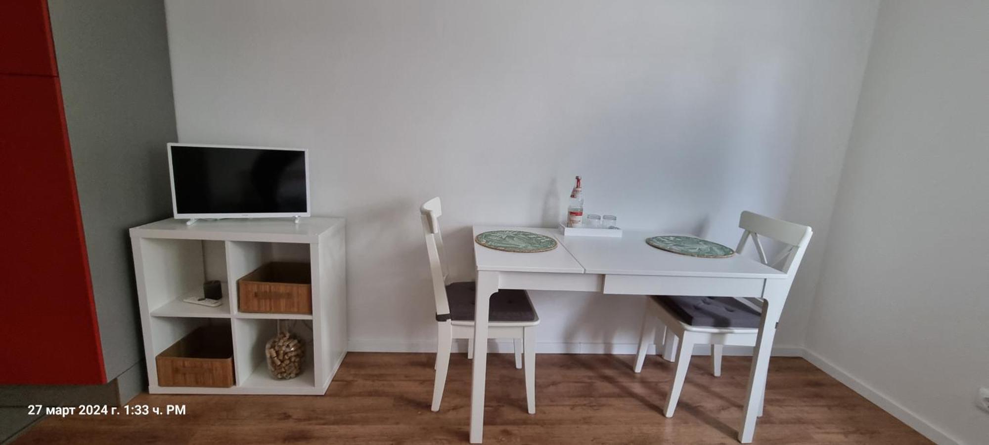 Studio Apartment Naehe S-Bahn Inklusive Parkplatz Oberesslingen Buitenkant foto